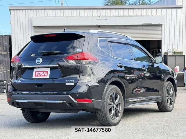 Nissan X-TRAIL 2021-08 8528391-20