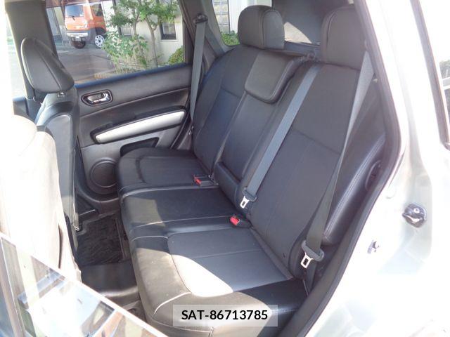 Nissan X-TRAIL 2011-12 8528416-9