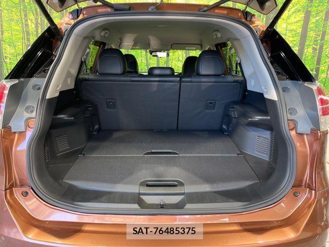 Nissan X-TRAIL 2017-04 8528393-9