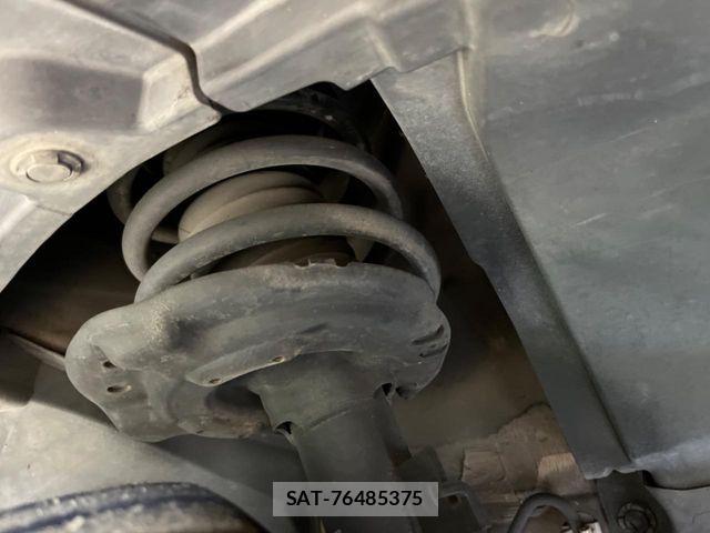 Nissan X-TRAIL 2017-04 8528393-19