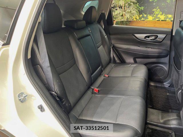 Nissan X-TRAIL 2015-03 8528398-9