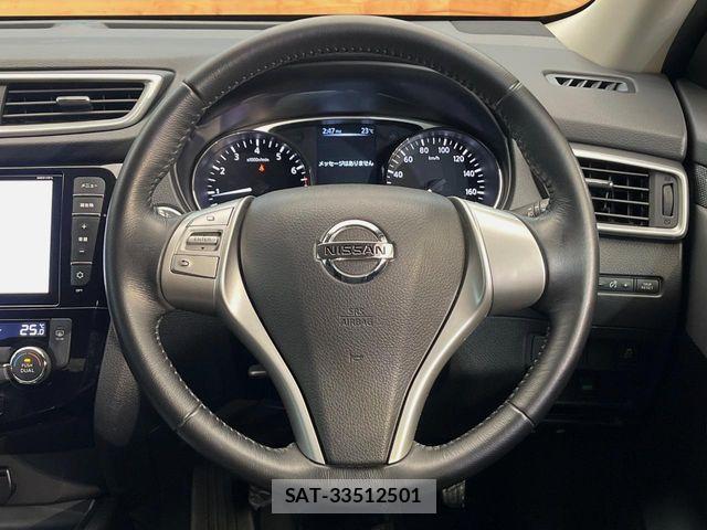 Nissan X-TRAIL 2015-03 8528398-11