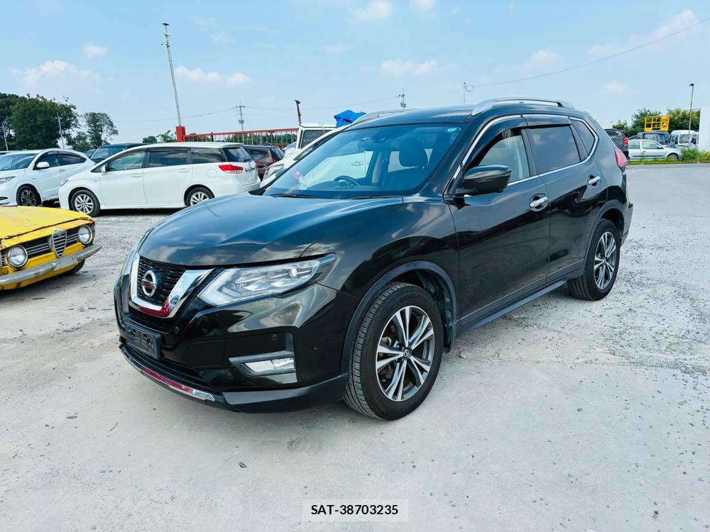 Nissan X-TRAIL 2019-02 8232530-0