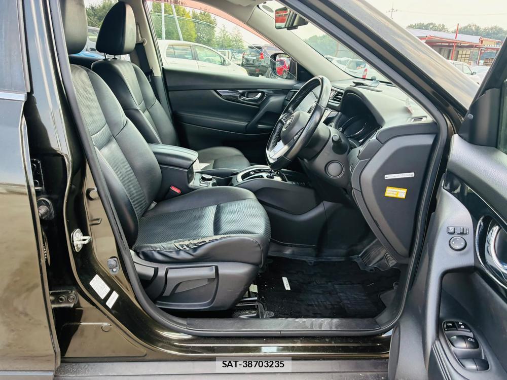 Nissan X-TRAIL 2019-02 8232530-11