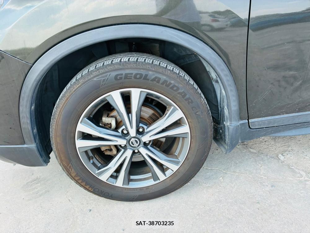 Nissan X-TRAIL 2019-02 8232530-31