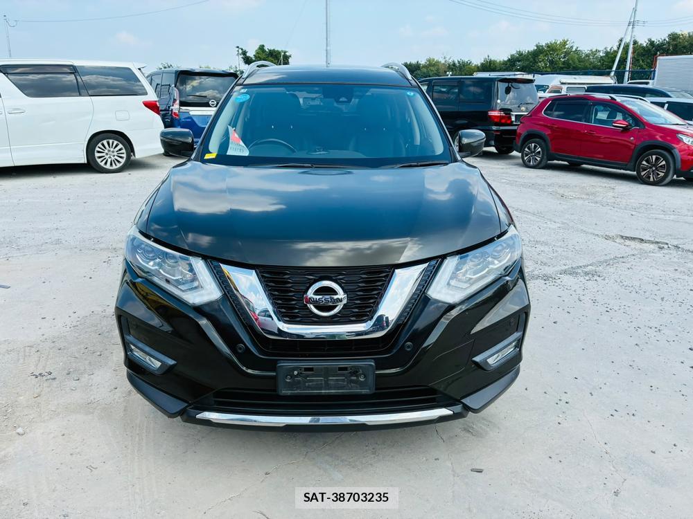 Nissan X-TRAIL 2019-02 8232530-7