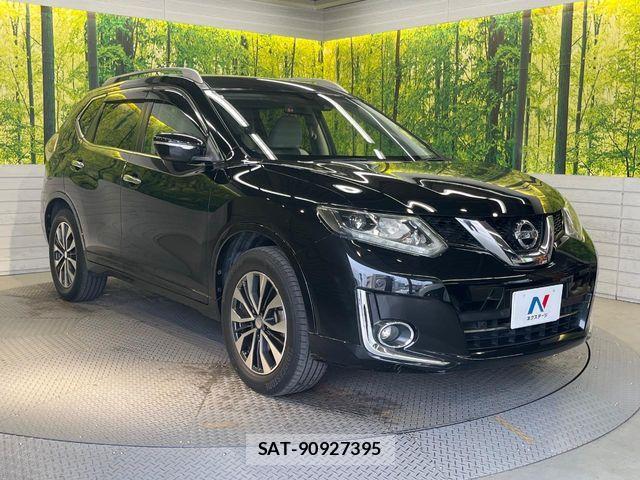 Nissan X-TRAIL 2015-12 8528397-15