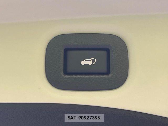 Nissan X-TRAIL 2015-12 8528397-6