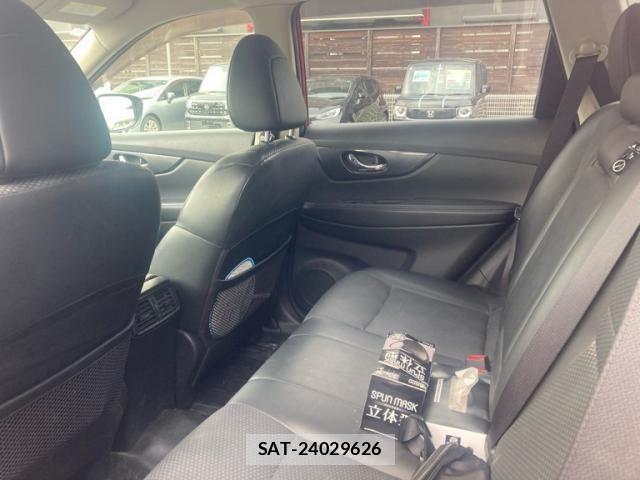 Nissan X-TRAIL 2014-09 8528410-10