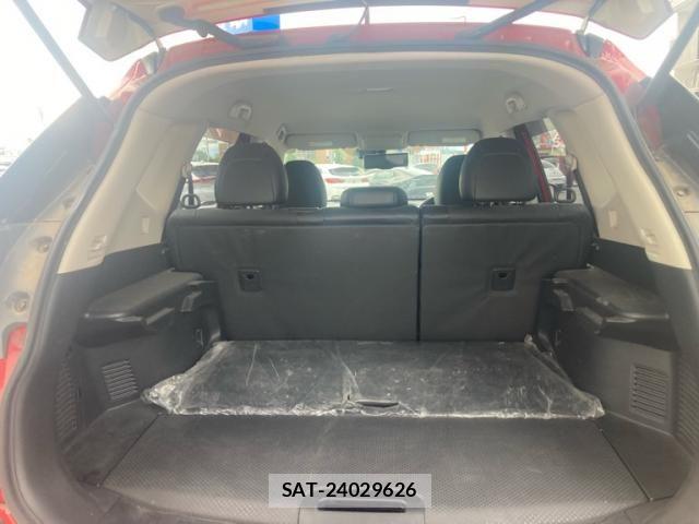 Nissan X-TRAIL 2014-09 8528410-12