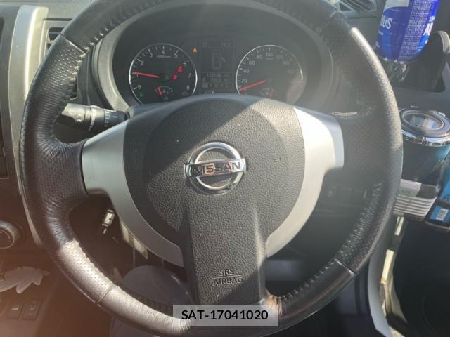 Nissan X-TRAIL 2011-03 8528407-12