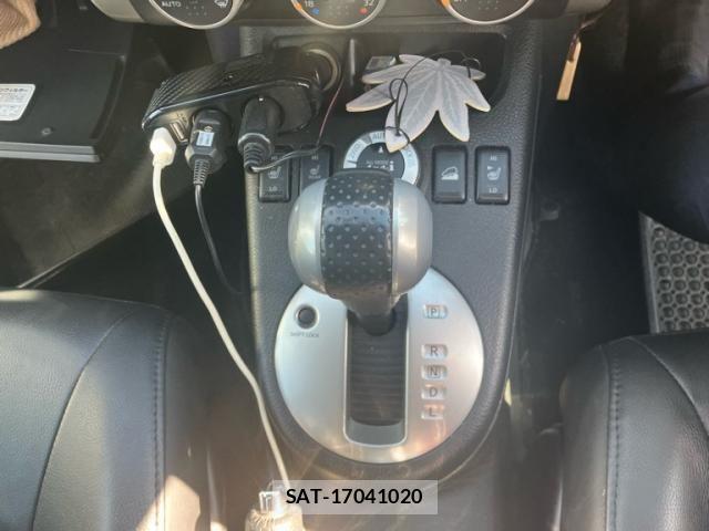 Nissan X-TRAIL 2011-03 8528407-17