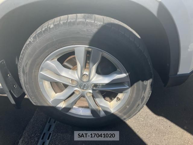 Nissan X-TRAIL 2011-03 8528407-20