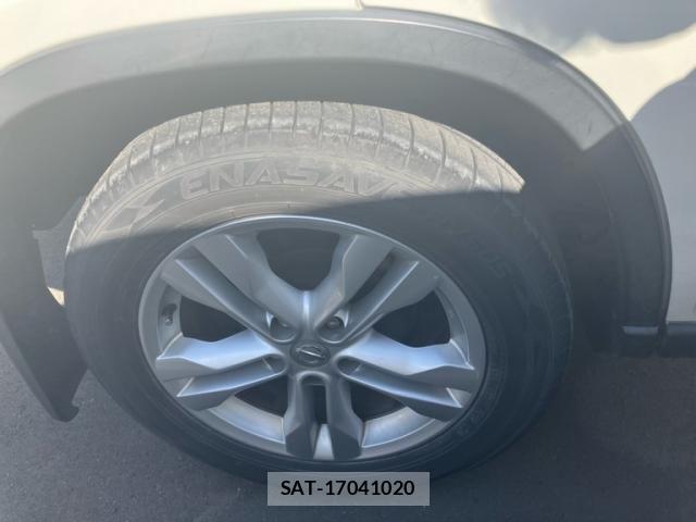 Nissan X-TRAIL 2011-03 8528407-21