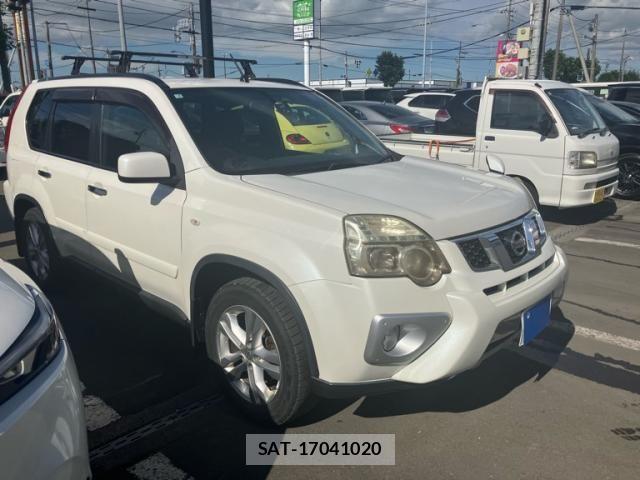 Nissan X-TRAIL 2011-03 8528407-2
