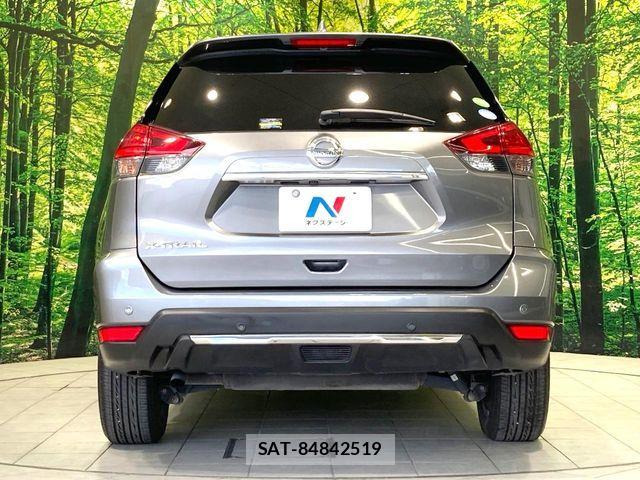 Nissan X-TRAIL 2018-06 8528394-14