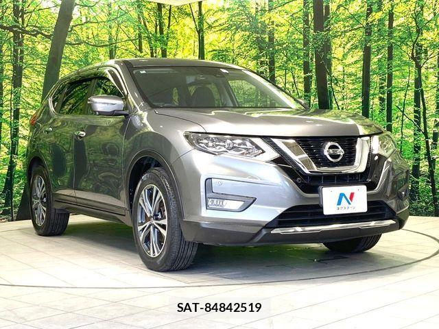 Nissan X-TRAIL 2018-06 8528394-15