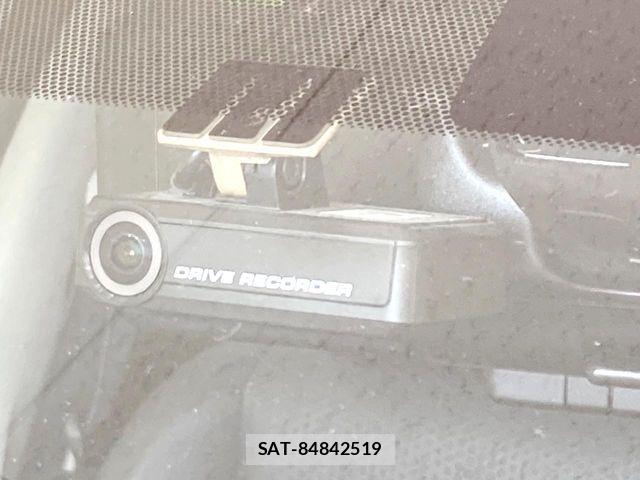 Nissan X-TRAIL 2018-06 8528394-4