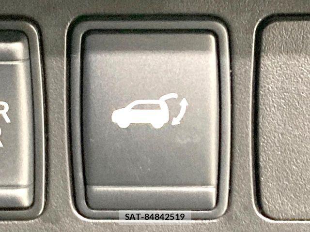 Nissan X-TRAIL 2018-06 8528394-6