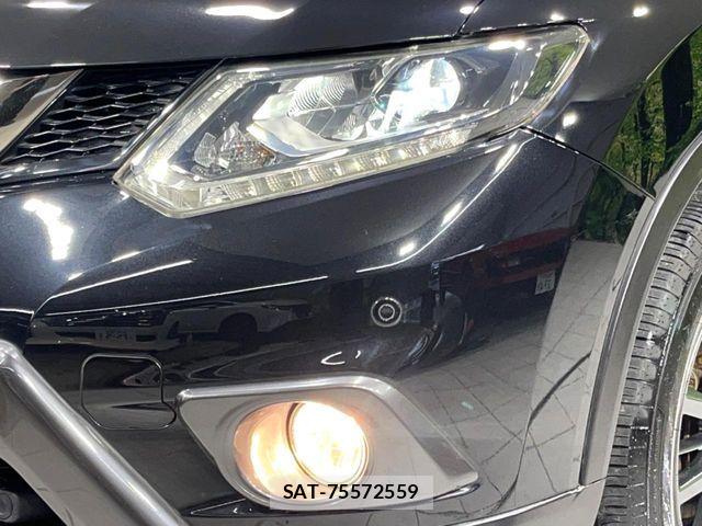 Nissan X-TRAIL 2015-10 8528395-12