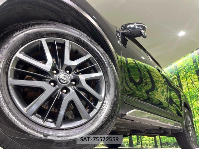Nissan X-TRAIL 2015-10 8528395-13