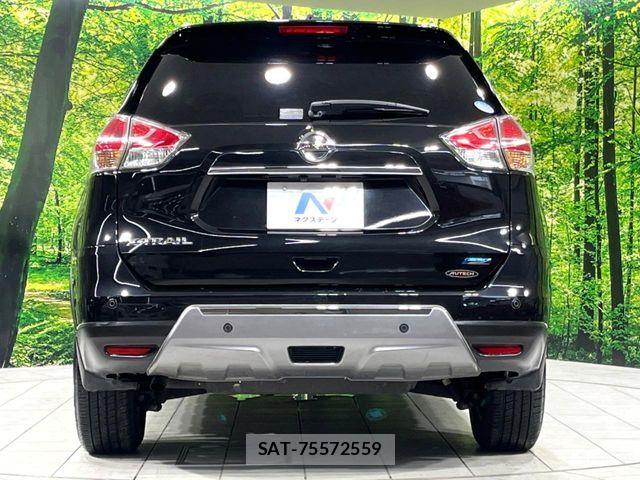 Nissan X-TRAIL 2015-10 8528395-15
