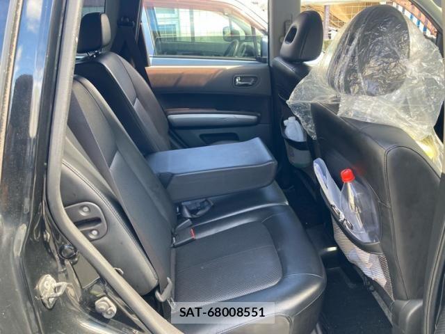 Nissan X-TRAIL 2009-11 8528412-16