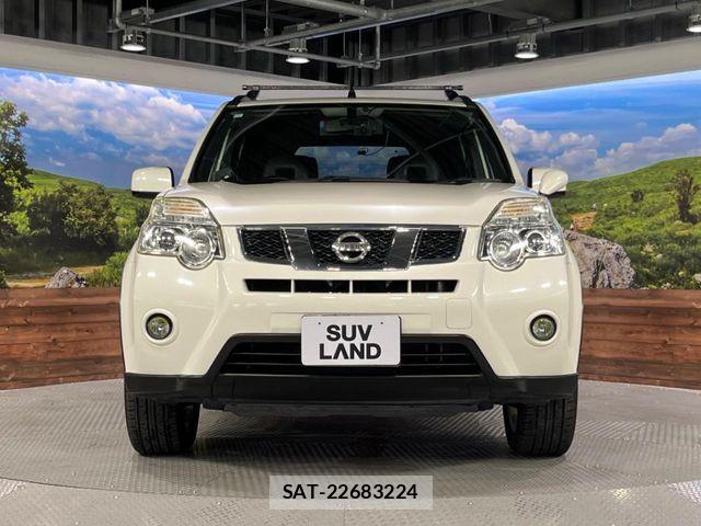 Nissan X-TRAIL 2011-09 8528401-14