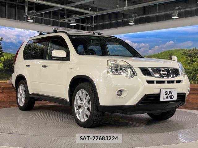 Nissan X-TRAIL 2011-09 8528401-15