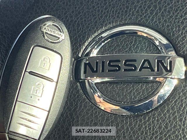 Nissan X-TRAIL 2011-09 8528401-7