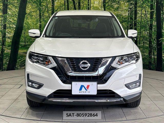 Nissan X-TRAIL 2017-11 8528392-13