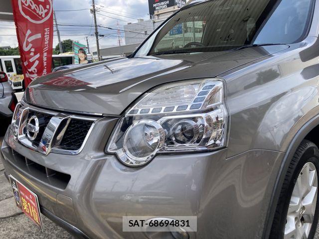 Nissan X-TRAIL 2013-02 8528399-14