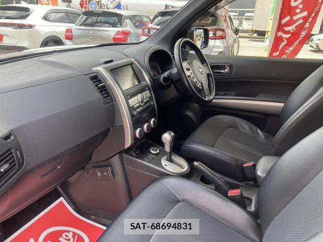 Nissan X-TRAIL 2013-02 8528399-17