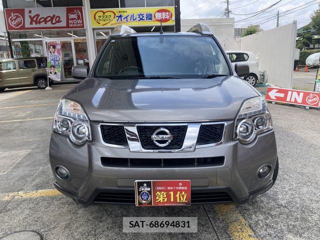 Nissan X-TRAIL 2013-02 8528399-3