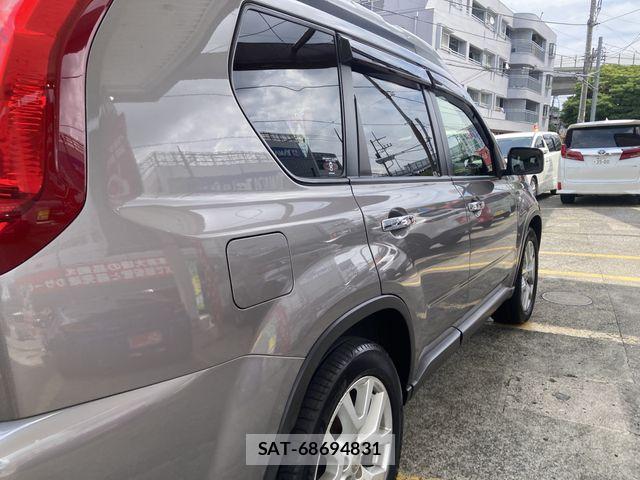 Nissan X-TRAIL 2013-02 8528399-6