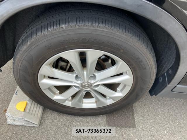 Nissan X-TRAIL 2015-06 8528400-5