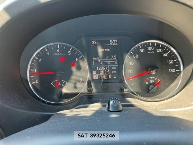 Nissan X-TRAIL 2011-10 8564199-14