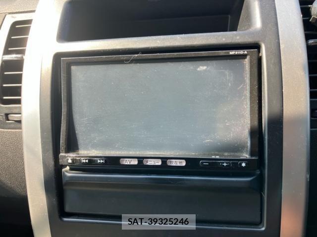 Nissan X-TRAIL 2011-10 8564199-15