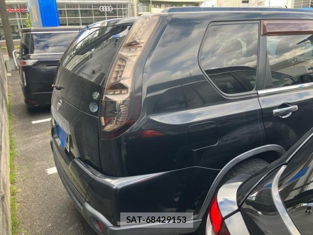 Nissan X-TRAIL 2010-01 8564202-2
