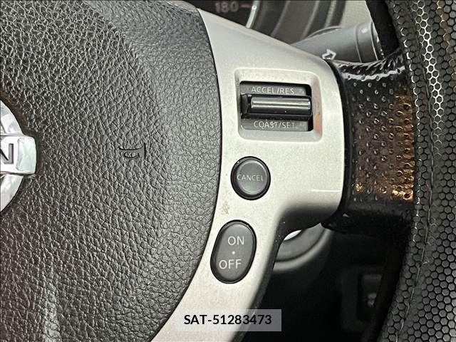 Nissan X-TRAIL 2009-07 8564198-11