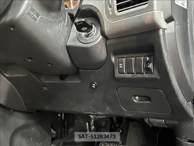 Nissan X-TRAIL 2009-07 8564198-18