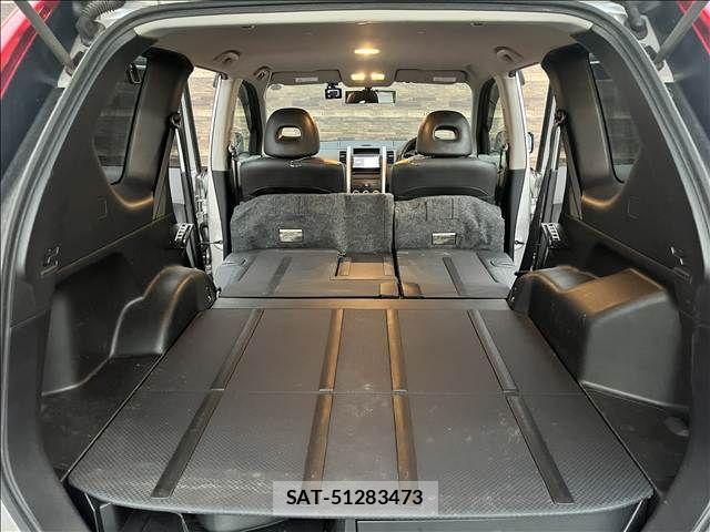Nissan X-TRAIL 2009-07 8564198-19
