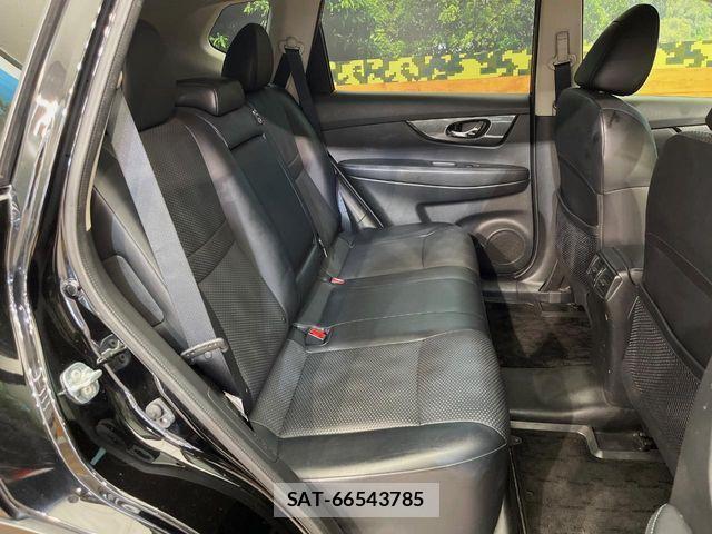 Nissan X-TRAIL 2014-09 8564197-10