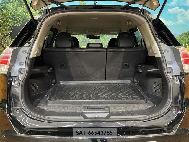 Nissan X-TRAIL 2014-09 8564197-11