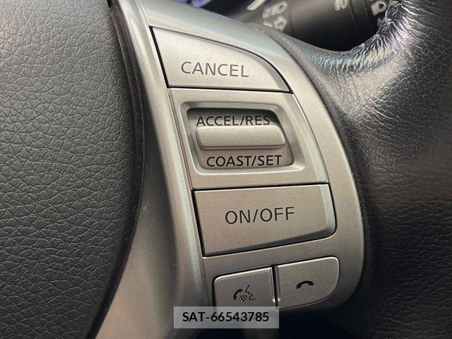 Nissan X-TRAIL 2014-09 8564197-6