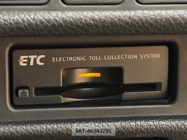 Nissan X-TRAIL 2014-09 8564197-7