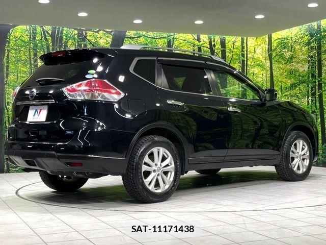 Nissan X-TRAIL 2015-09 8564195-17