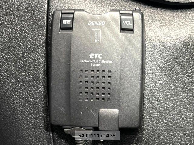 Nissan X-TRAIL 2015-09 8564195-7