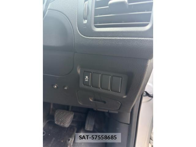 Nissan X-TRAIL 2011-07 8564200-10