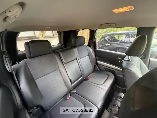 Nissan X-TRAIL 2011-07 8564200-8
